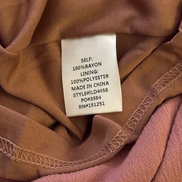 NWT Elegant Embroidered Mauve Maxi Dress - Picture 9 of 11